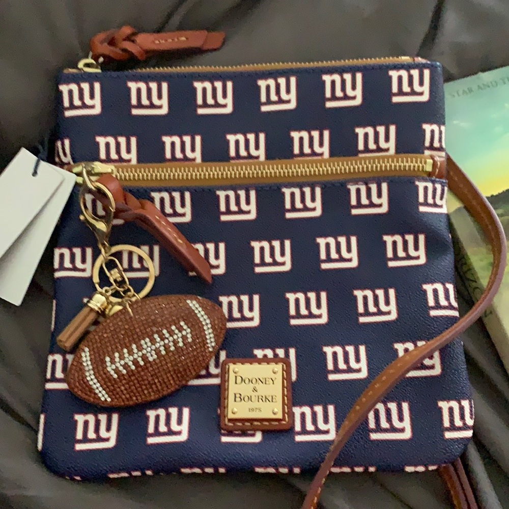 NWT Dooney & Bourke NY Giants cross body bag.